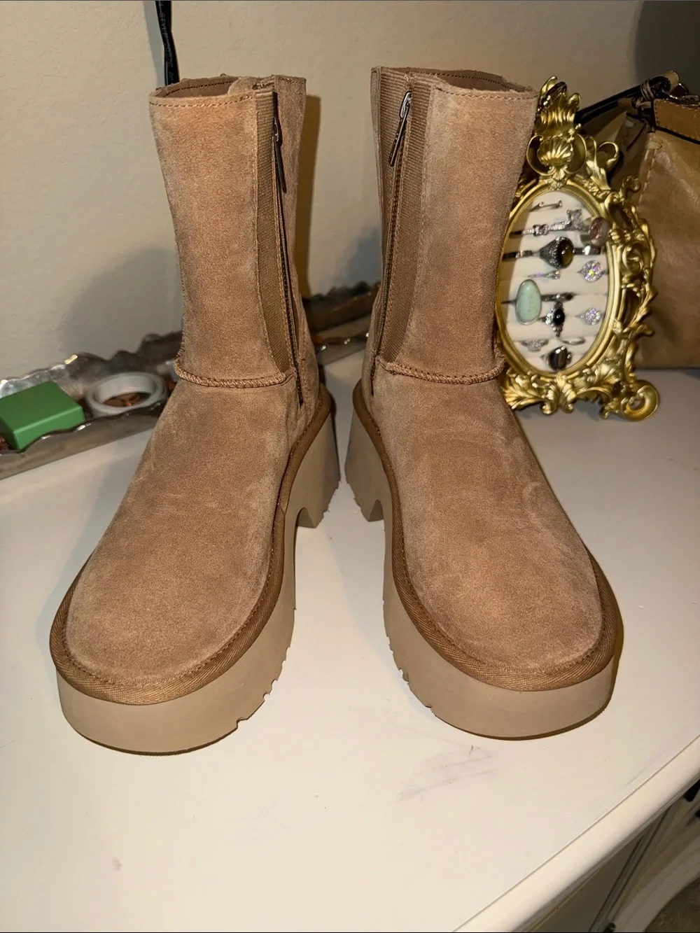 UGG Women's Suede Platform Ankle Boots in Chestnut Brown